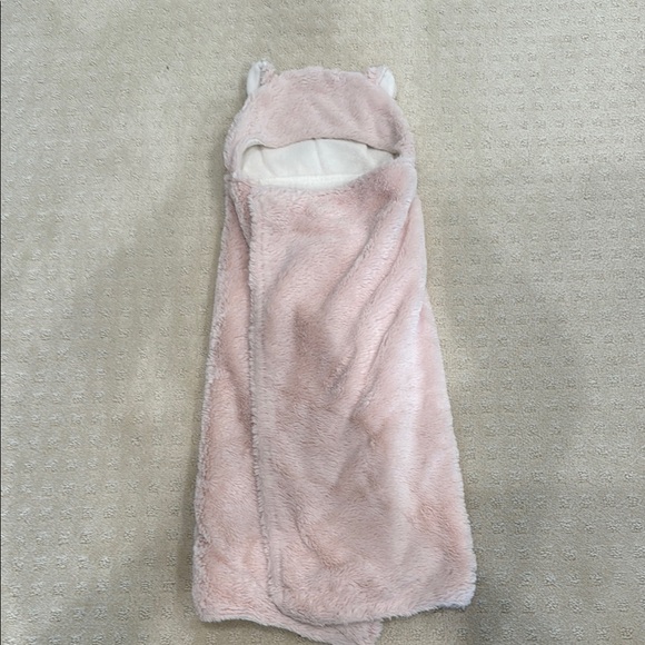 Pottery Barn Kids Other - Pottery Barn Kids Pink Fuzzy Hooded Bear Towel Blanket